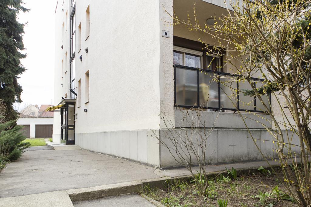 Évi Apartman Eger Exterior foto